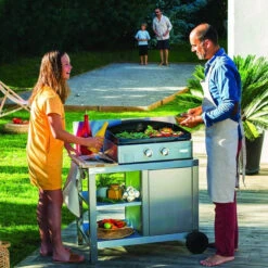 Plancha à Gaz Le Marquier Signature Allure 260 Inox + Desserte Inox -BarbuArt Boutique allure 260 desserte inox ambiance 2 min