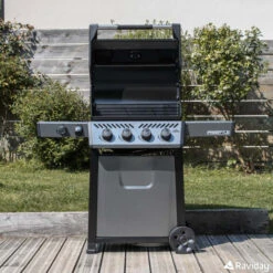 Barbecue à Gaz Napoleon Freestyle F425SBPGT 4 Brûleurs + Réchaud -BarbuArt Boutique barbecue gaz napoleon freestyle 425 05 1
