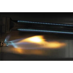 Barbecue à Gaz Napoleon Rogue 425 + Réchaud + Rôtissoire Incluse -BarbuArt Boutique rb425rsbpk 1 fr a barbecue gaz napoleon rogue 425 rechaud rotissoire jetfire 1